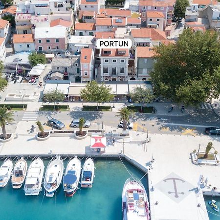 Bed & Breakfast Portun In The Center Baska Voda Bagian luar foto