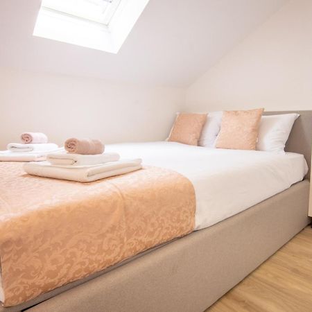 Bed & Breakfast Portun In The Center Baska Voda Bagian luar foto