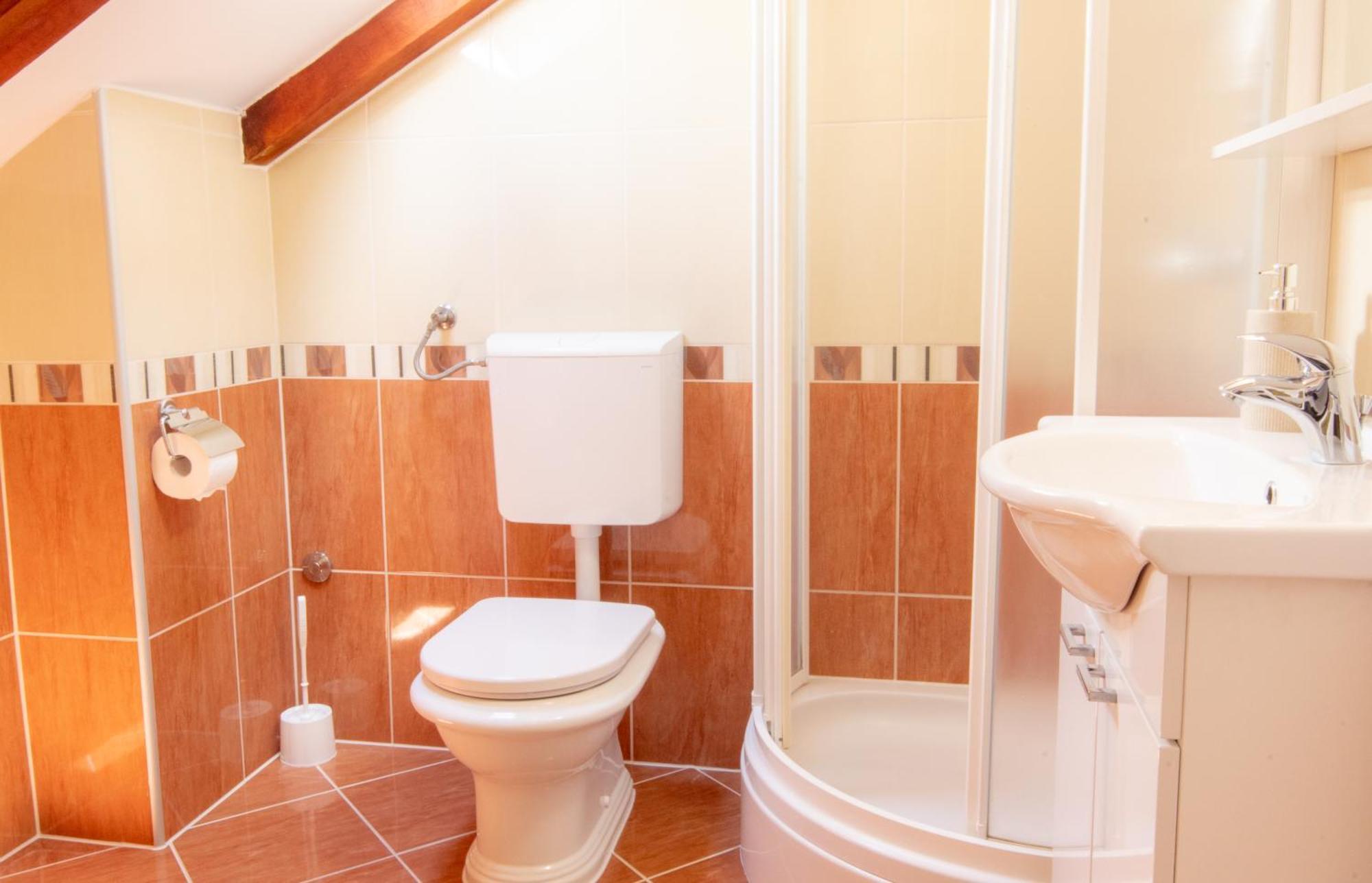 Bed & Breakfast Portun In The Center Baska Voda Bagian luar foto