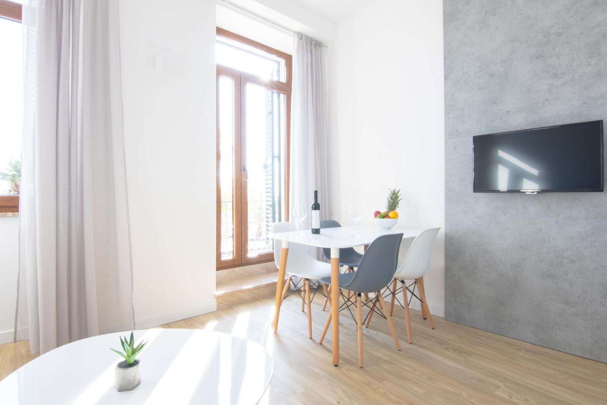 Bed & Breakfast Portun In The Center Baska Voda Bagian luar foto