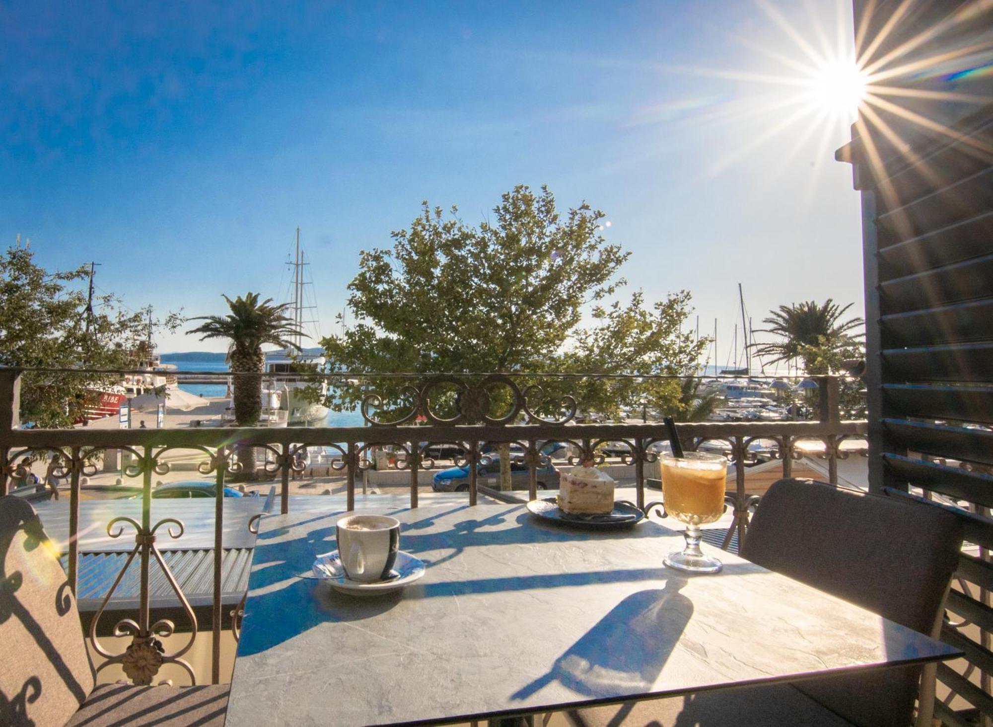 Bed & Breakfast Portun In The Center Baska Voda Bagian luar foto